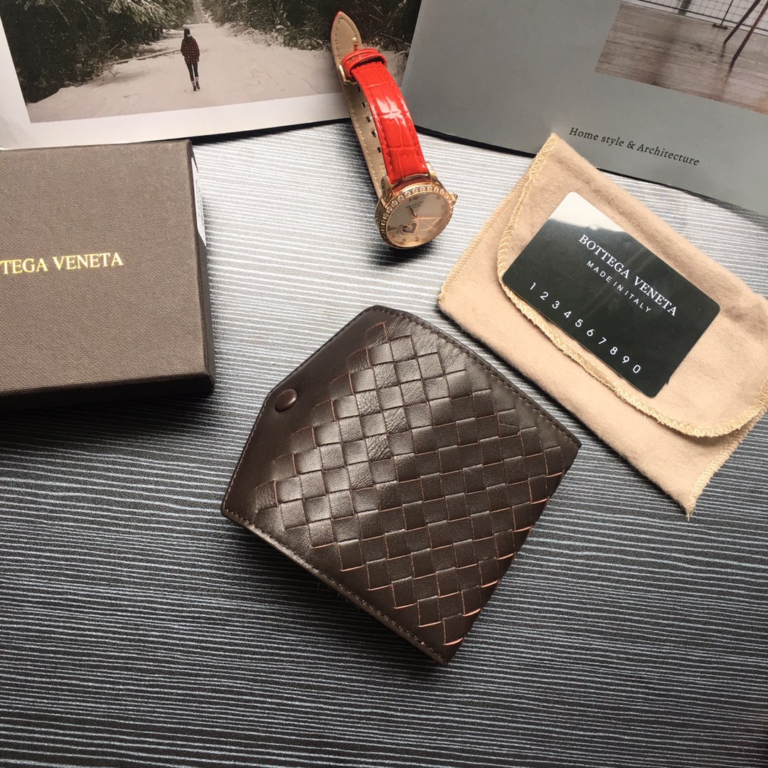 個性的なデザ 人気ブランドボッテガヴェネタ Bottega Veneta 実物の写真 N品スーパーコピー代引き対応国内発送後払い安全必ず届く優良サイト